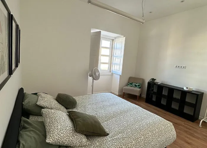 Guest house Casa Oliveiras 3*